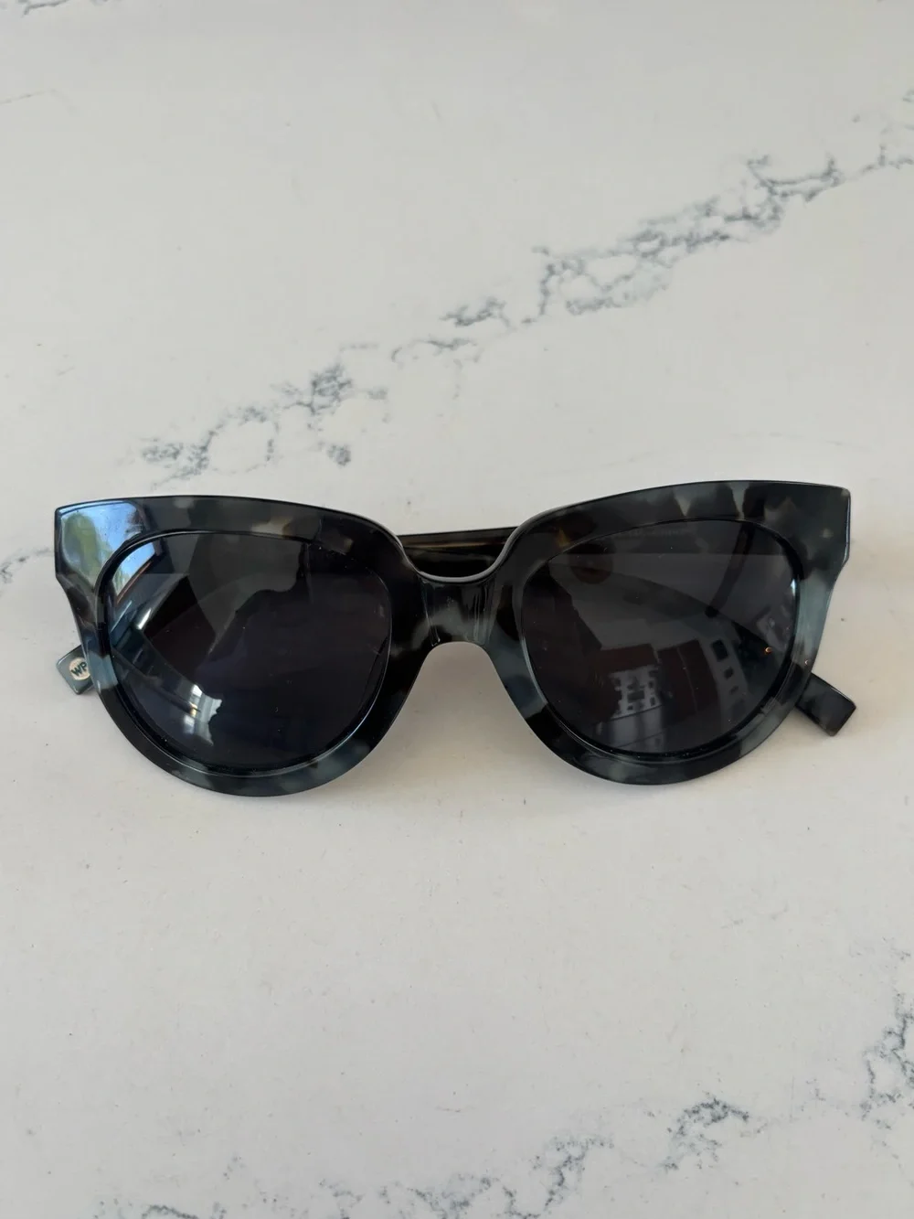 Warby Parker Banks 142 Sunglasses Sea Glass Tortoise Cat Eye
